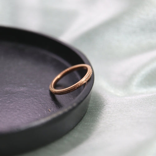 Glitter Minimalistische Ring Rosé Goud Sfeerbeeld