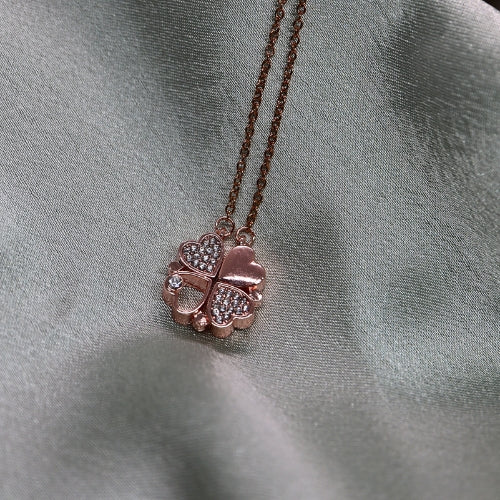 Klavertje vier ketting / hartjes ketting rosé goud (Divers) Sfeerbeeld